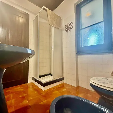 Sud Sardinia Capitana 200 Mt Apartment *